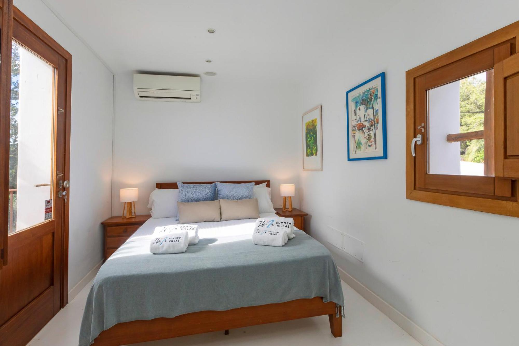 Villa Near Ibiza Town Sleeps 11 To 13 Guests Can Furnet Esterno foto